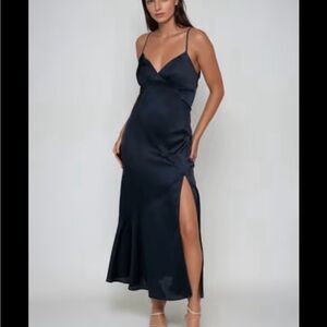 Dress Forum Midnight Blue Midi Dress